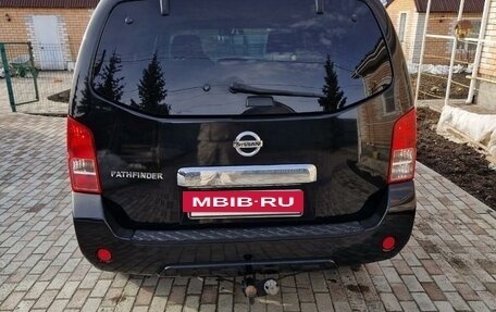 Nissan Pathfinder, 2011 год, 1 750 000 рублей, 5 фотография