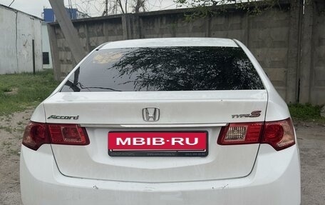Honda Accord VIII рестайлинг, 2012 год, 1 400 000 рублей, 2 фотография