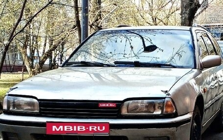 Nissan Primera II рестайлинг, 1992 год, 160 000 рублей, 1 фотография