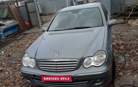 Mercedes-Benz C-Класс, 2007 год, 980 000 рублей, 1 фотография