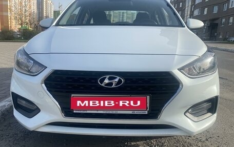 Hyundai Solaris II рестайлинг, 2019 год, 1 550 000 рублей, 3 фотография