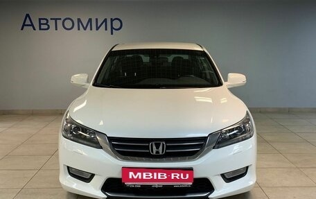 Honda Accord IX рестайлинг, 2013 год, 1 735 000 рублей, 2 фотография