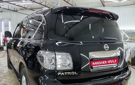 Nissan Patrol, 2011 год, 2 199 000 рублей, 8 фотография