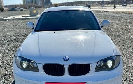 BMW 1 серия, 2011 год, 869 000 рублей, 2 фотография