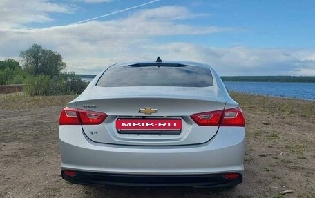 Chevrolet Malibu IX, 2018 год, 1 460 000 рублей, 2 фотография
