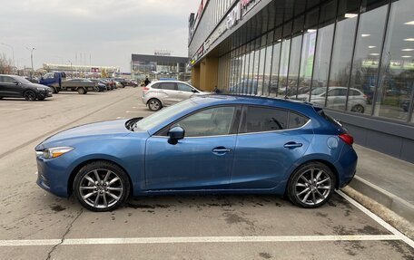 Mazda 3, 2017 год, 1 750 000 рублей, 2 фотография