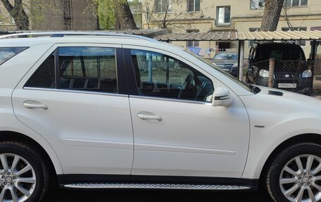 Mercedes-Benz M-Класс, 2011 год, 2 690 000 рублей, 2 фотография