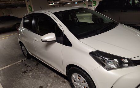 Toyota Vitz, 2016 год, 950 000 рублей, 2 фотография