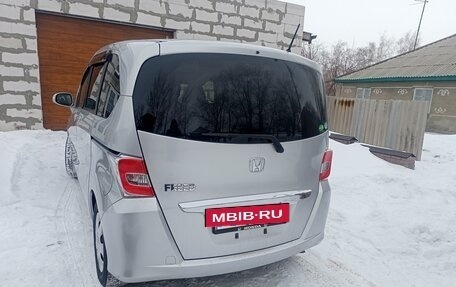 Honda Freed I, 2014 год, 1 490 000 рублей, 3 фотография