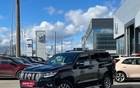 Toyota Land Cruiser Prado 150 рестайлинг 2, 2018 год, 4 949 000 рублей, 3 фотография