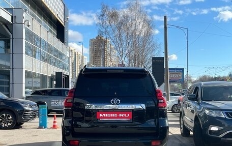 Toyota Land Cruiser Prado 150 рестайлинг 2, 2018 год, 4 949 000 рублей, 5 фотография