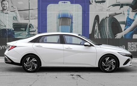 Hyundai Elantra, 2023 год, 2 599 000 рублей, 5 фотография