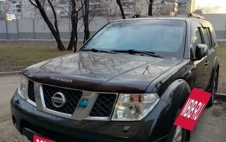Nissan Pathfinder, 2007 год, 2 200 000 рублей, 1 фотография