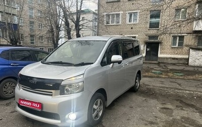 Toyota Voxy II, 2007 год, 1 120 000 рублей, 1 фотография