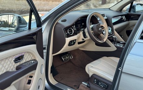 Bentley Bentayga I, 2020 год, 26 000 000 рублей, 3 фотография