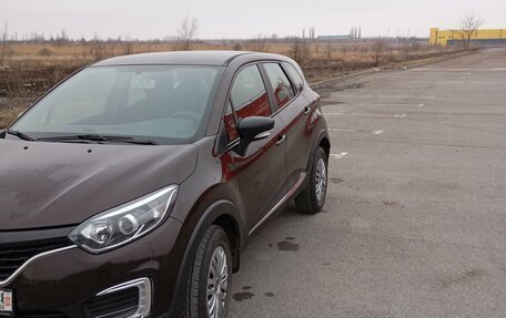 Renault Kaptur I рестайлинг, 2018 год, 1 560 000 рублей, 3 фотография