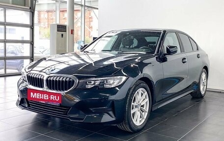 BMW 3 серия, 2019 год, 3 645 000 рублей, 2 фотография