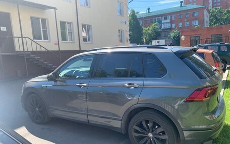 Volkswagen Tiguan II, 2019 год, 3 490 000 рублей, 3 фотография