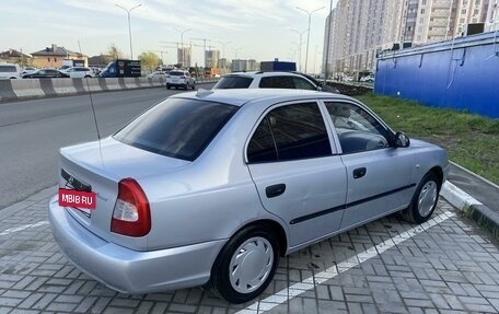 Hyundai Accent II, 2004 год, 420 000 рублей, 2 фотография