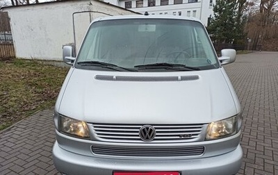 Volkswagen Multivan T4, 2002 год, 1 460 000 рублей, 1 фотография