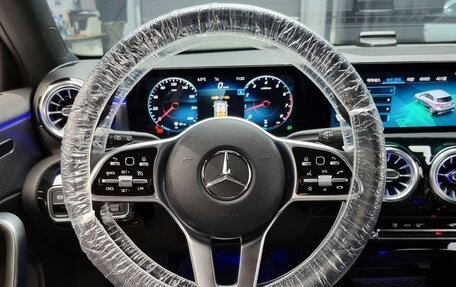 Mercedes-Benz A-Класс, 2021 год, 2 680 000 рублей, 5 фотография