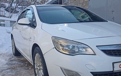 Opel Astra J, 2011 год, 475 000 рублей, 1 фотография