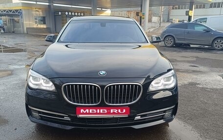 BMW 7 серия, 2012 год, 1 790 000 рублей, 2 фотография