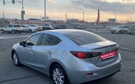 Mazda 3, 2018 год, 2 200 000 рублей, 3 фотография