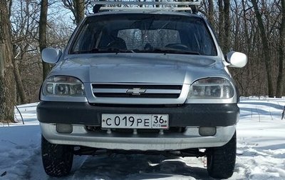 Chevrolet Niva I рестайлинг, 2003 год, 340 000 рублей, 1 фотография