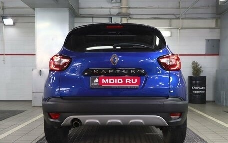 Renault Kaptur I рестайлинг, 2021 год, 1 810 000 рублей, 4 фотография