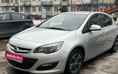 Opel Astra J, 2013 год, 625 000 рублей, 3 фотография