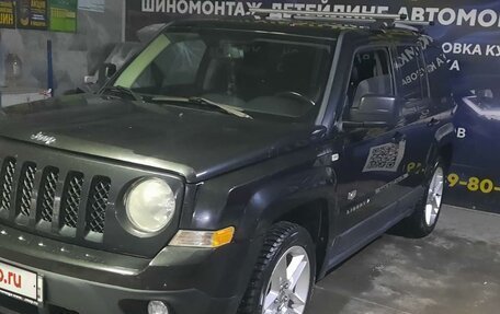 Jeep Liberty (Patriot), 2011 год, 1 390 000 рублей, 3 фотография