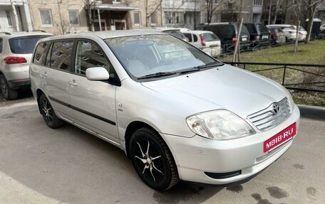Toyota Corolla, 2003 год, 599 000 рублей, 4 фотография