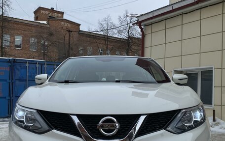 Nissan Qashqai, 2016 год, 1 950 000 рублей, 2 фотография