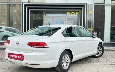 Volkswagen Passat B8 рестайлинг, 2018 год, 2 358 999 рублей, 8 фотография
