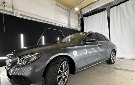 Mercedes-Benz E-Класс, 2017 год, 3 899 000 рублей, 2 фотография