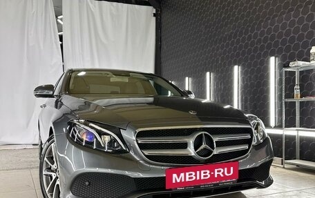 Mercedes-Benz E-Класс, 2017 год, 3 899 000 рублей, 3 фотография