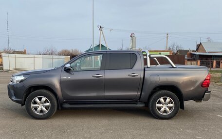 Toyota Hilux VIII, 2017 год, 2 900 000 рублей, 5 фотография