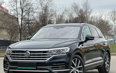 Volkswagen Touareg III, 2019 год, 5 700 000 рублей, 1 фотография