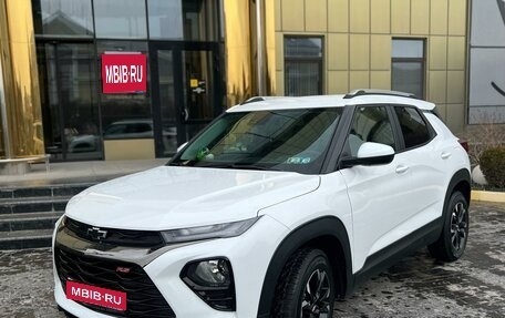 Chevrolet TrailBlazer, 2021 год, 2 100 000 рублей, 1 фотография