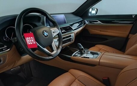 BMW 7 серия, 2018 год, 5 787 000 рублей, 5 фотография