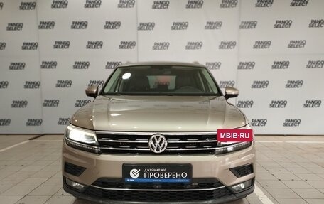 Volkswagen Tiguan II, 2017 год, 2 530 000 рублей, 2 фотография