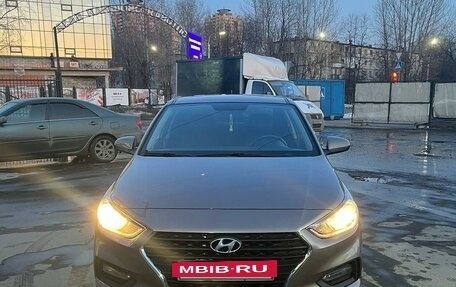 Hyundai Solaris II рестайлинг, 2019 год, 1 900 000 рублей, 2 фотография