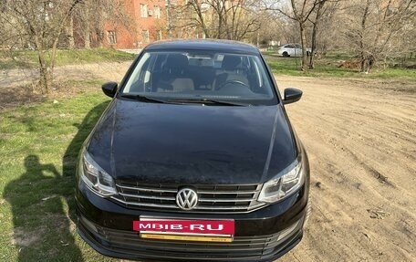 Volkswagen Polo VI (EU Market), 2019 год, 1 355 000 рублей, 2 фотография
