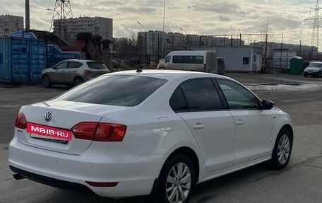 Volkswagen Jetta VI, 2013 год, 930 000 рублей, 5 фотография
