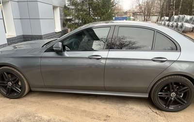 Mercedes-Benz E-Класс, 2020 год, 4 900 000 рублей, 1 фотография