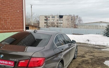 BMW 5 серия, 2010 год, 1 730 000 рублей, 2 фотография
