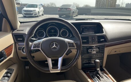 Mercedes-Benz E-Класс, 2012 год, 1 900 000 рублей, 10 фотография