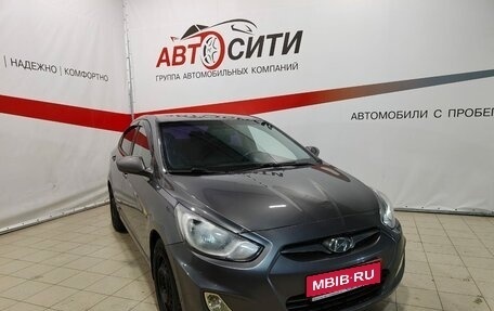 Hyundai Solaris II рестайлинг, 2012 год, 920 000 рублей, 1 фотография