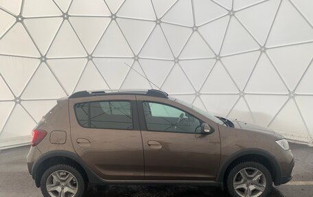Renault Sandero II рестайлинг, 2021 год, 1 450 000 рублей, 4 фотография